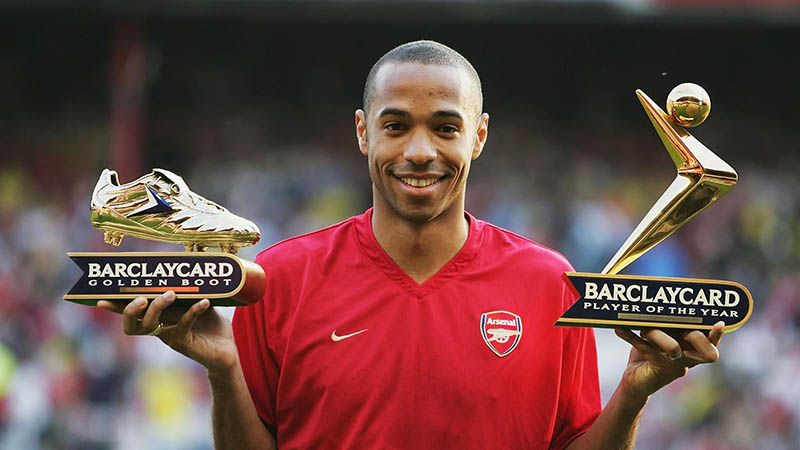 Tiền đạo Thierry Henry 