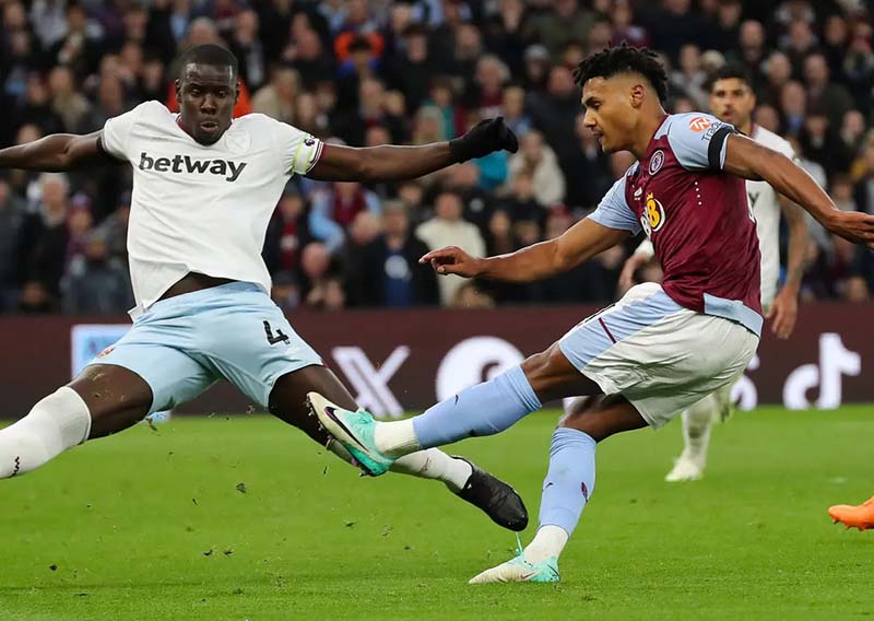 Aston Villa đấu với West Ham mang đến 5 bàn thắng