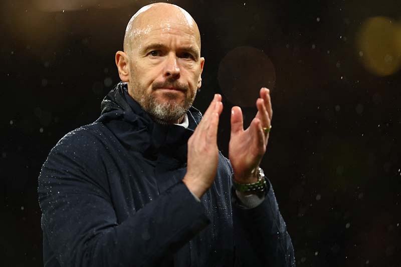 Erik ten Hag xin lỗi người hâm mộ